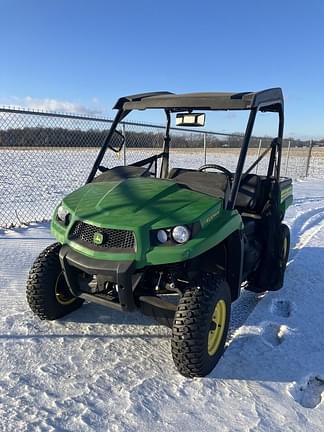 Image of John Deere XUV 560E equipment image 1