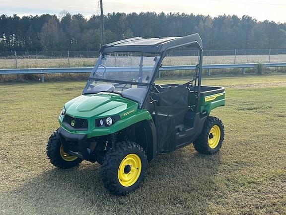 Image of John Deere XUV 560E equipment image 1