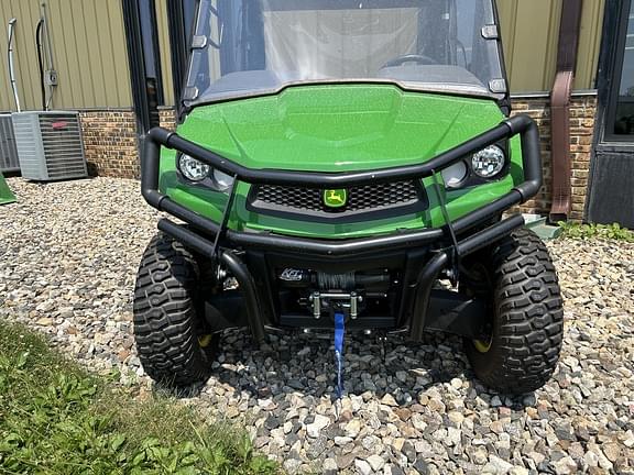 Image of John Deere XUV 560E equipment image 1