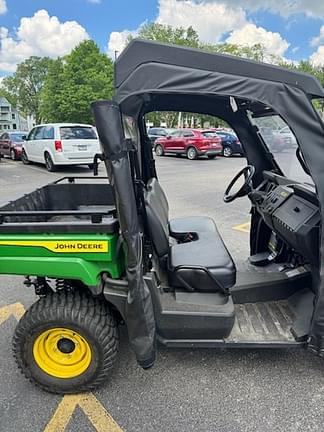 Image of John Deere XUV 560E equipment image 3