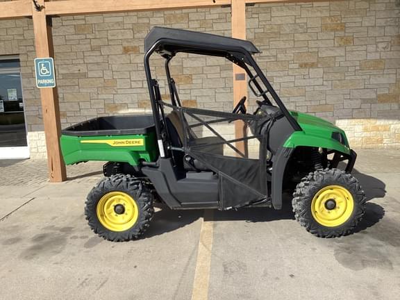 Image of John Deere XUV 560E equipment image 1
