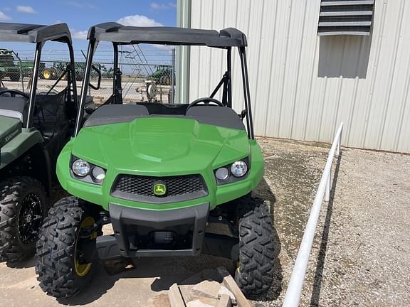 Image of John Deere XUV 560E equipment image 3