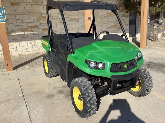 Image of John Deere XUV 560E equipment image 4