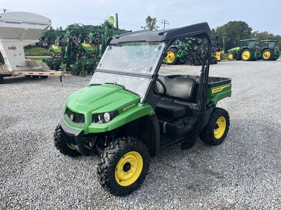 Main image John Deere XUV 560E