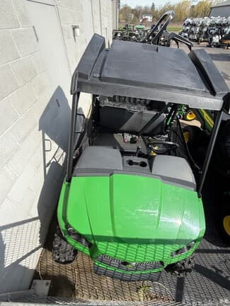 Image of John Deere XUV 560E equipment image 3