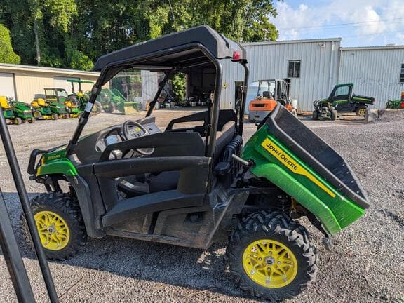Image of John Deere XUV 590E equipment image 1