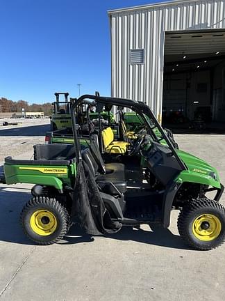 Image of John Deere XUV 590E equipment image 1