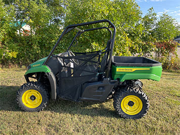 Main image John Deere XUV 590E