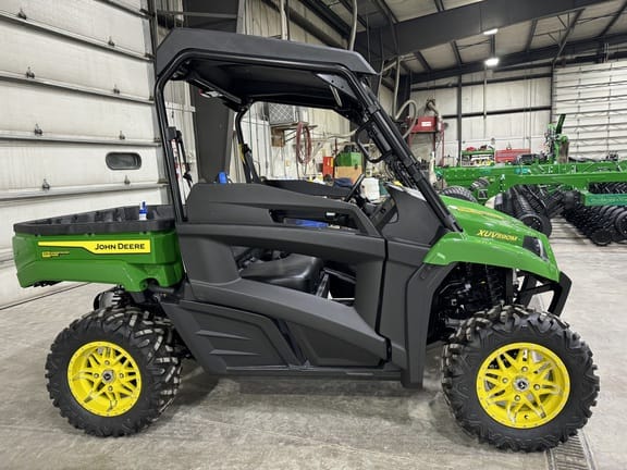 Main image John Deere XUV 590M