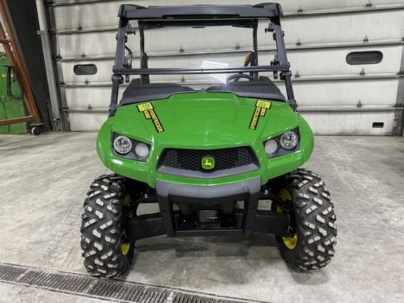 Image of John Deere XUV 590M equipment image 2