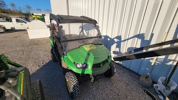 Image of John Deere XUV 590M equipment image 4