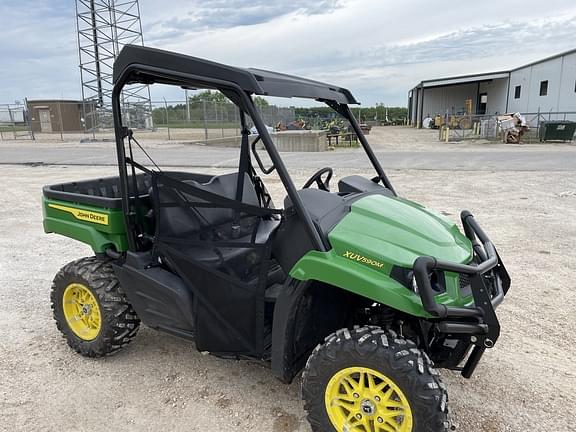 Image of John Deere XUV 590M equipment image 2