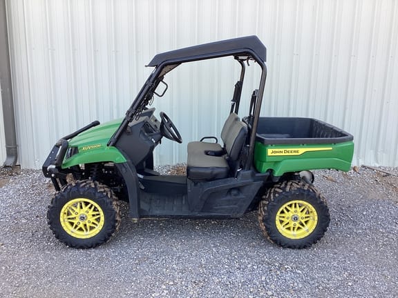 2023 John Deere XUV 590M Equipment Image0