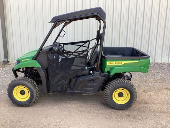Main image John Deere XUV 590M