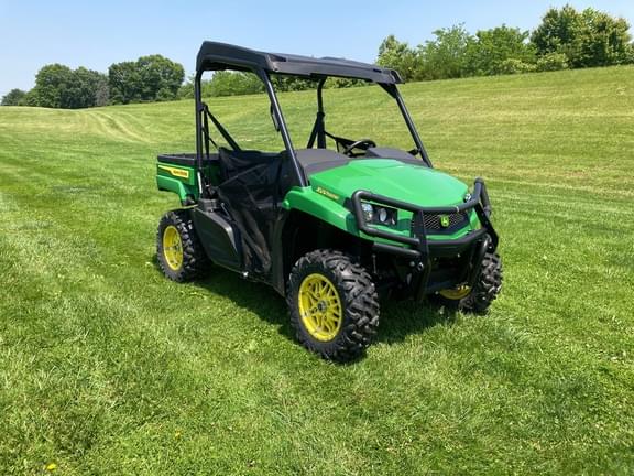 Image of John Deere XUV 590M equipment image 2