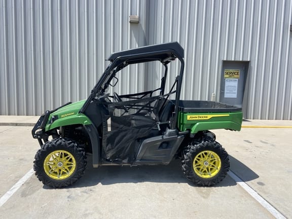 Main image John Deere XUV 590M