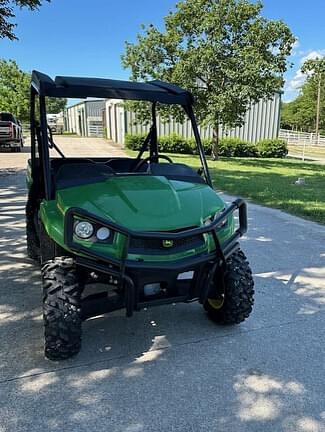Image of John Deere XUV 590M equipment image 2