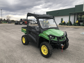 Main image John Deere XUV 590M