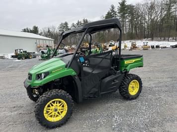 Main image John Deere XUV 590M