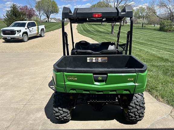 Image of John Deere XUV 590M equipment image 3