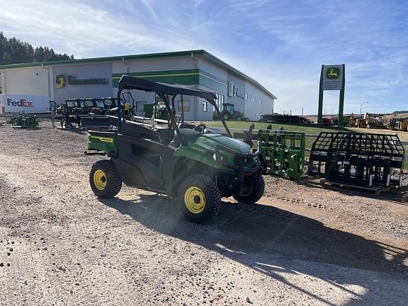 Image of John Deere XUV 590M equipment image 1