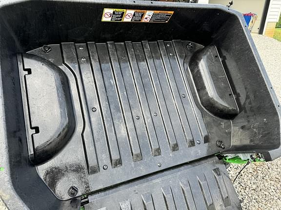 Image of John Deere XUV 590M equipment image 3