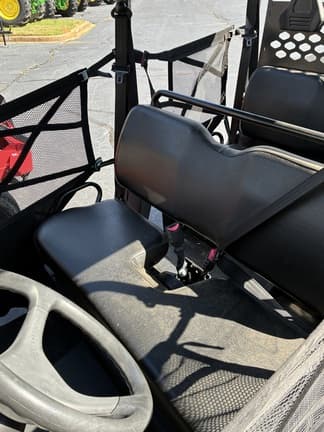 Image of John Deere XUV 590M S4 equipment image 4