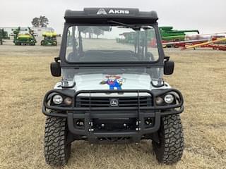 Image of John Deere Gator XUV 825i S4 equipment image 1