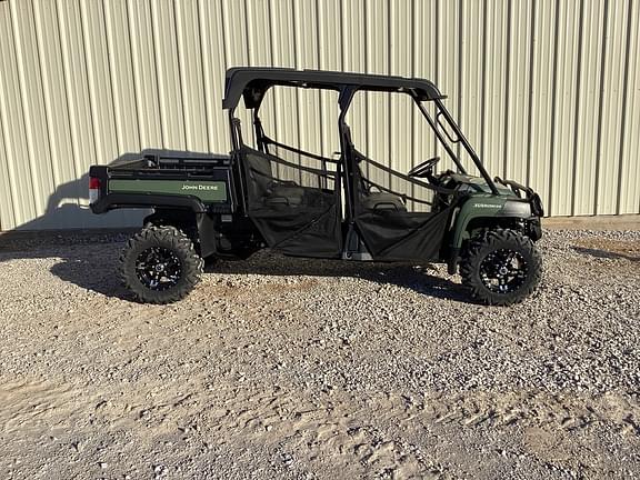 Image of John Deere XUV 825M S4 equipment image 1