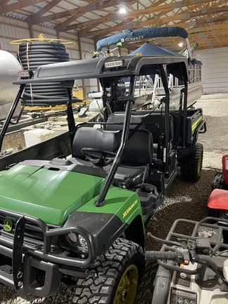 Image of John Deere XUV 825M S4 Primary image