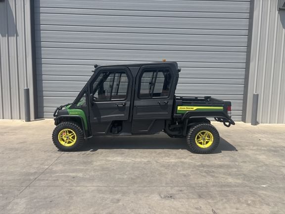 2023 John Deere XUV 825M S4 Equipment Image0