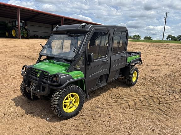 Image of John Deere XUV 825M S4 equipment image 2