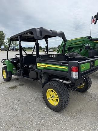 Image of John Deere XUV 825M S4 equipment image 1