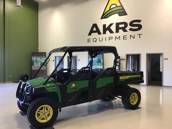 Image of John Deere XUV 825M S4 equipment image 2