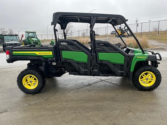 Image of John Deere XUV 825M S4 equipment image 4