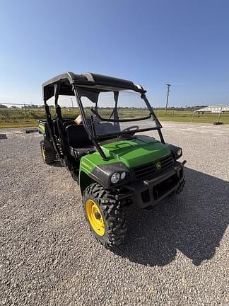 Image of John Deere XUV 825M S4 Primary image