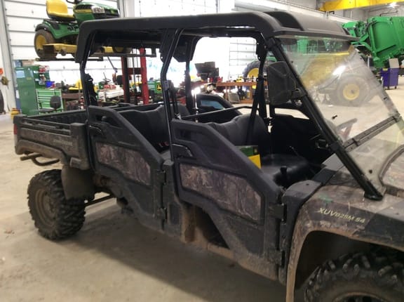 2023 John Deere XUV 825M S4 Equipment Image0