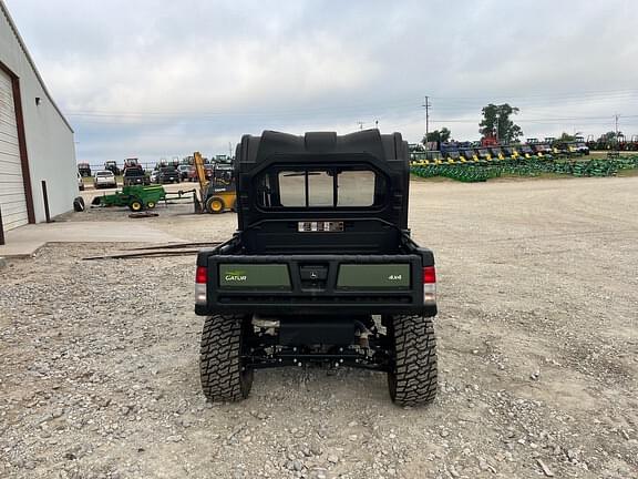 Image of John Deere XUV 825M S4 equipment image 3