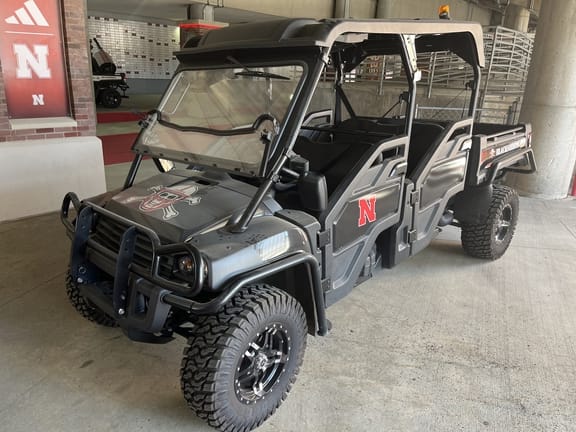 2023 John Deere XUV 825M S4 Equipment Image0