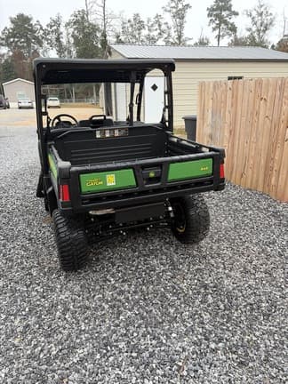 Image of John Deere XUV 825E equipment image 2