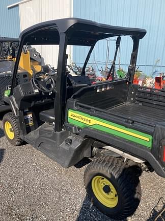 Image of John Deere Gator XUV 835E equipment image 2