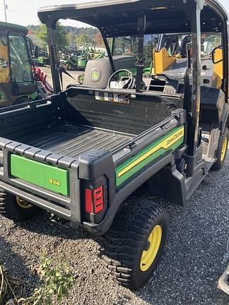 Image of John Deere Gator XUV 835E equipment image 3