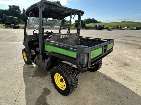Image of John Deere Gator XUV 835E equipment image 4