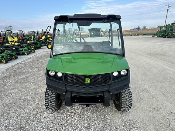 Image of John Deere Gator XUV 835E equipment image 1