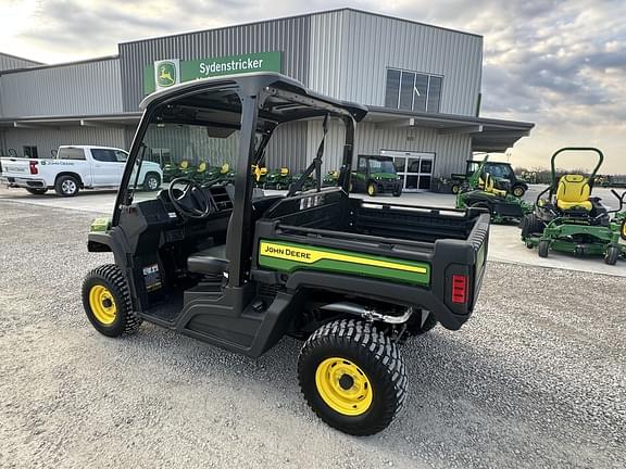 Image of John Deere Gator XUV 835E equipment image 4