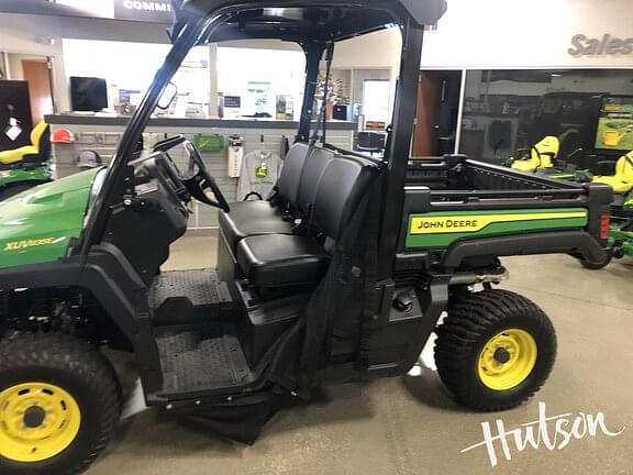 Image of John Deere Gator XUV 835E equipment image 1