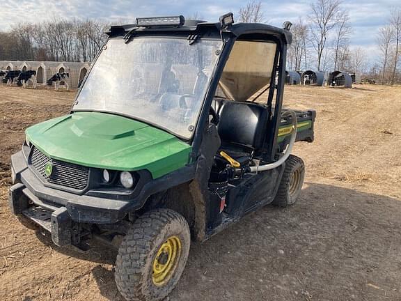 Image of John Deere Gator XUV 835E equipment image 1