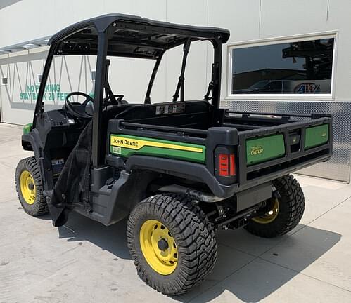 Image of John Deere Gator XUV 835E equipment image 4