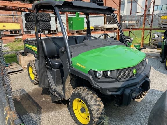 2023 John Deere Gator XUV 835E Equipment Image0