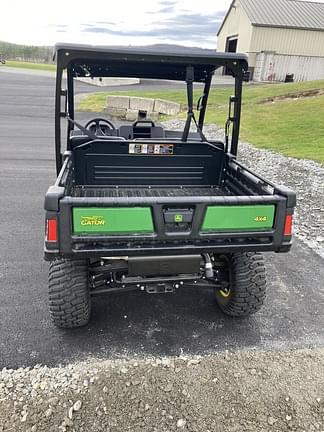 Image of John Deere Gator XUV 835E equipment image 3